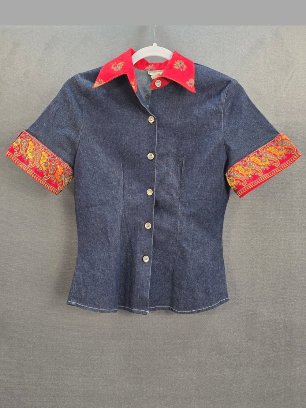 Love U.S.A. Y2K Denim Look Paisley Shirt S Red Point Collar Western